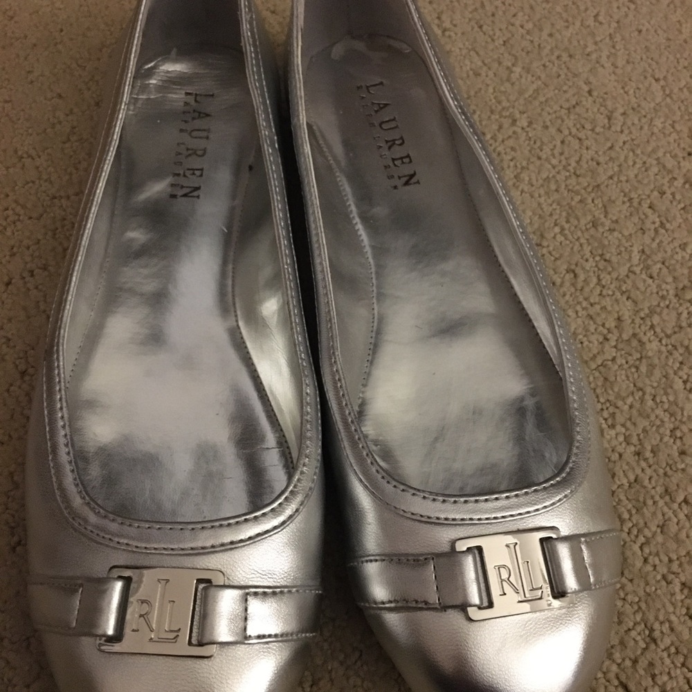 Ballet flats